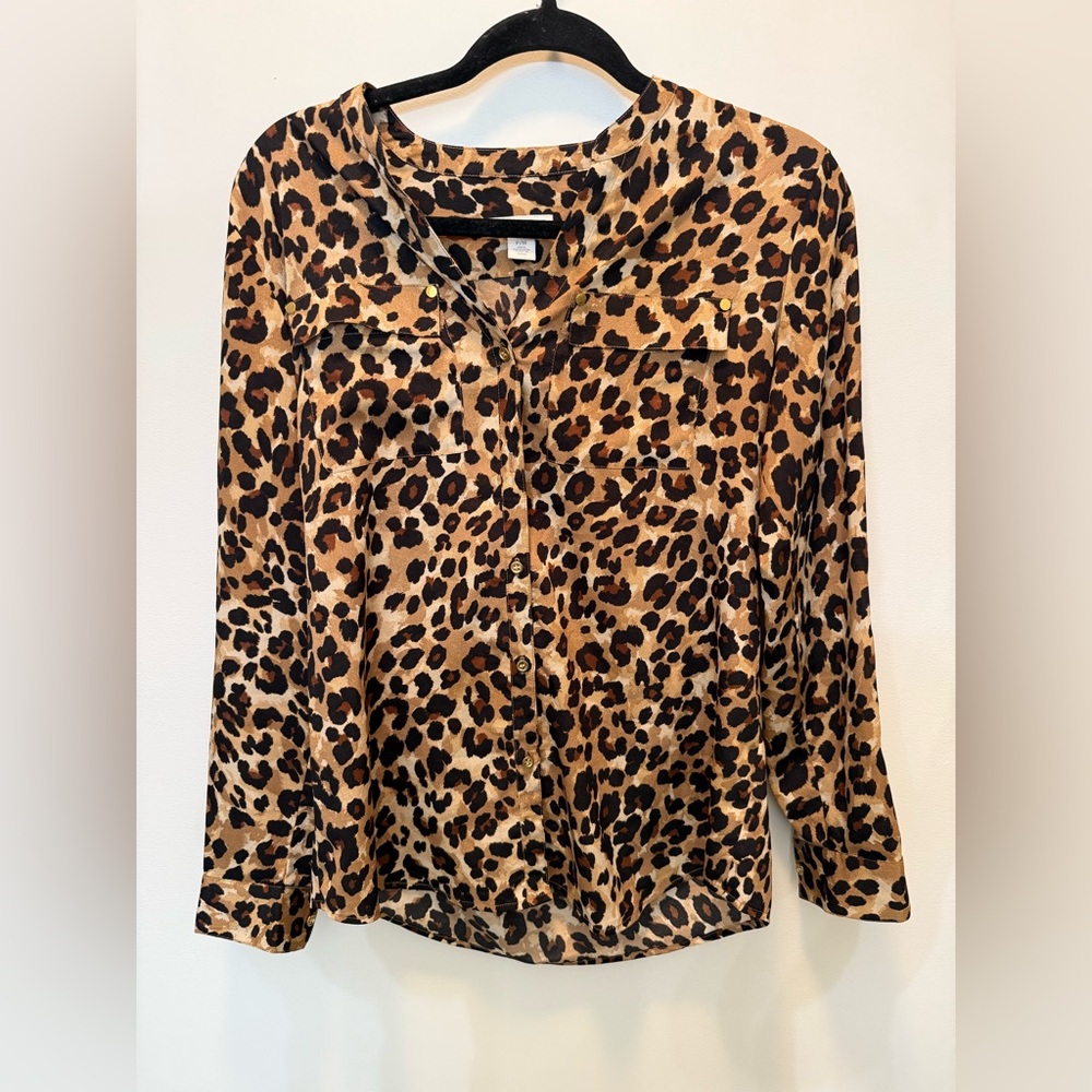 Charter‎ Club Leopard Print Women's Button Down Shirt - Size PM